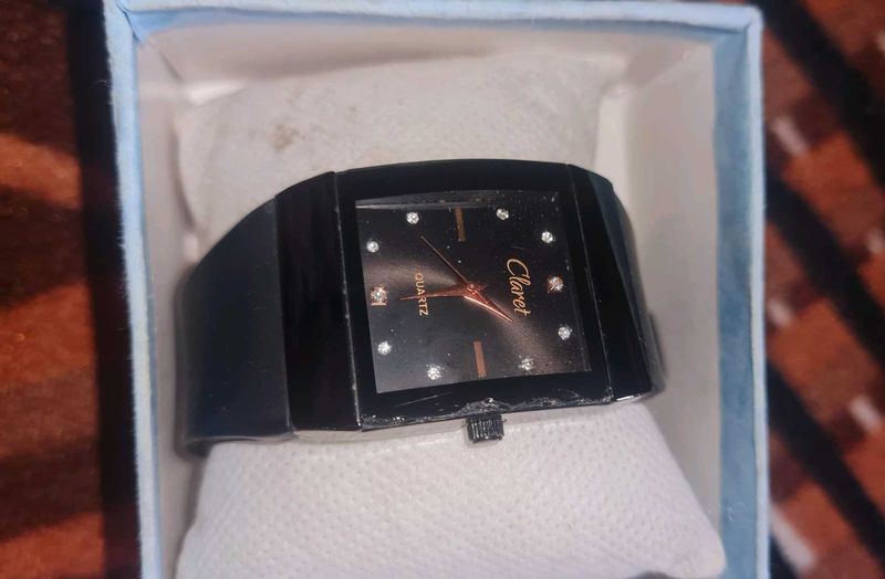 Quartz Claret  Imported Watch TRENDY BLACK