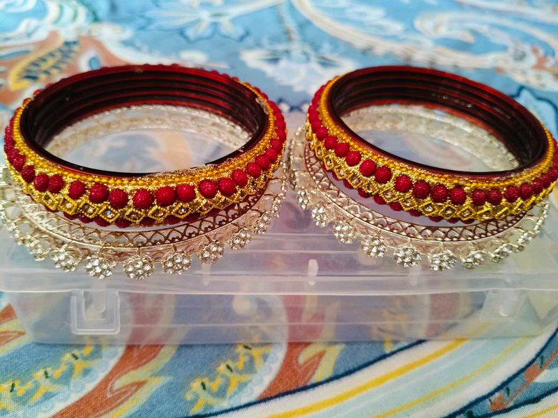 Elegant Red &amp; Silver Bangles