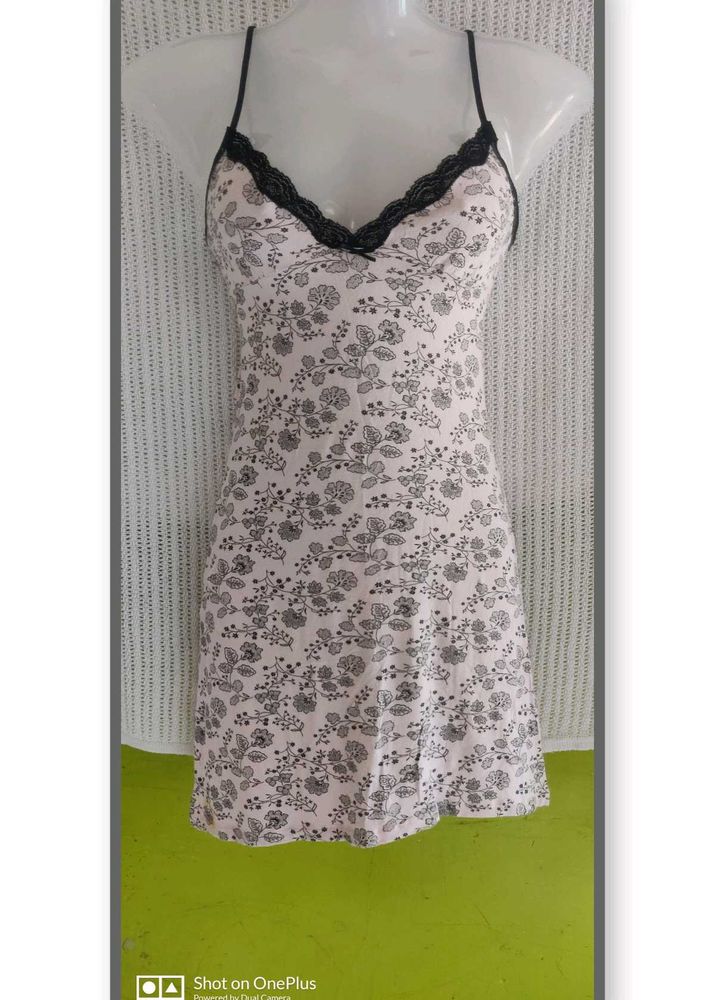 Floral Lace Trim Nightgown