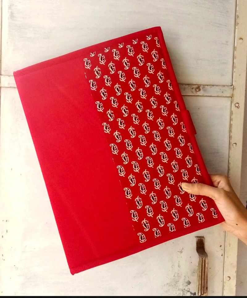 Attractive File Folder