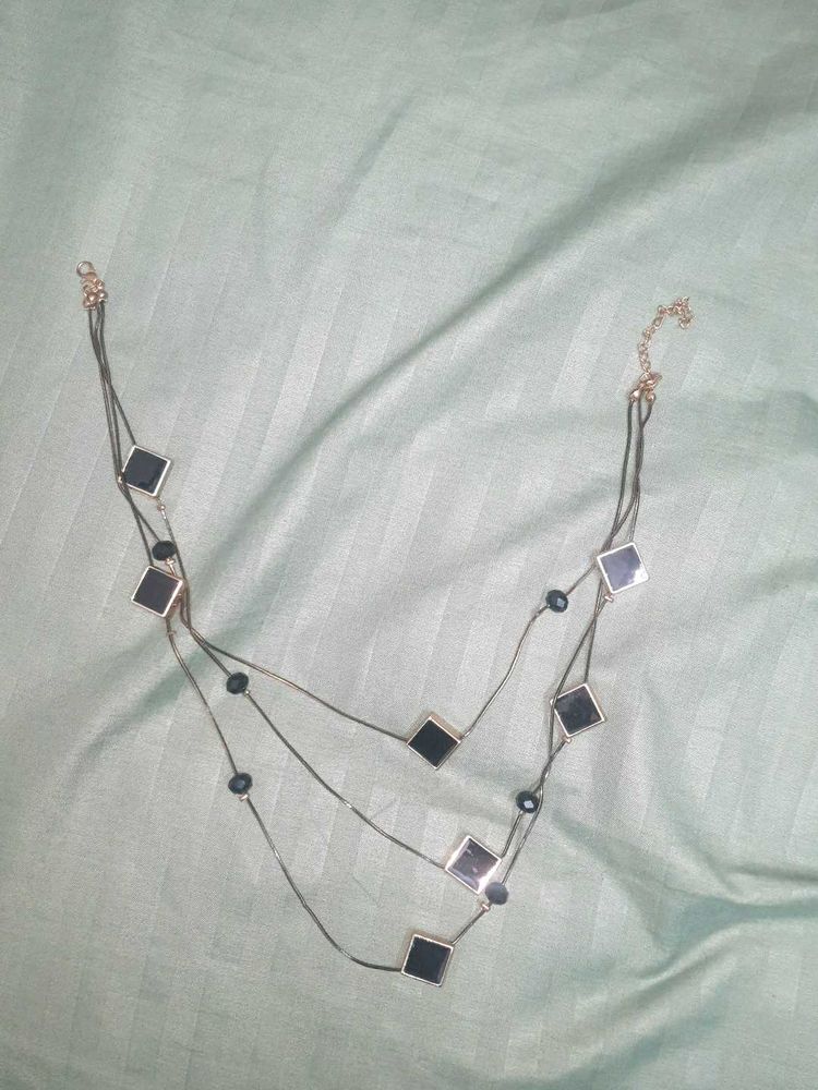 Stylish Layered Necklace