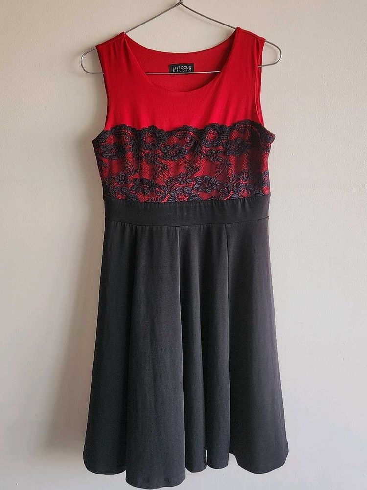 RED AND BLACK SKATER DRESS