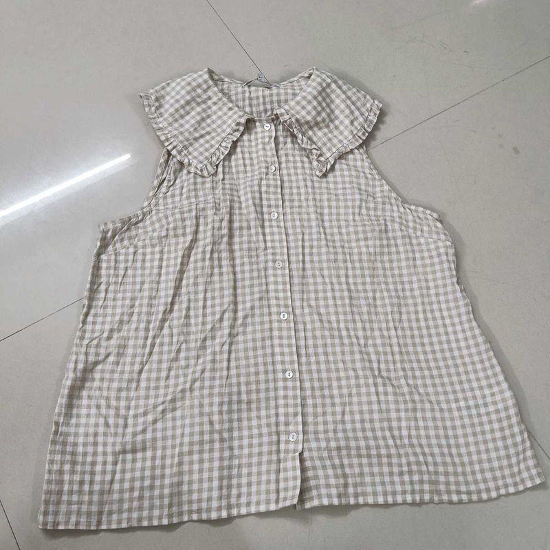 Gingham Sleeveless Top
