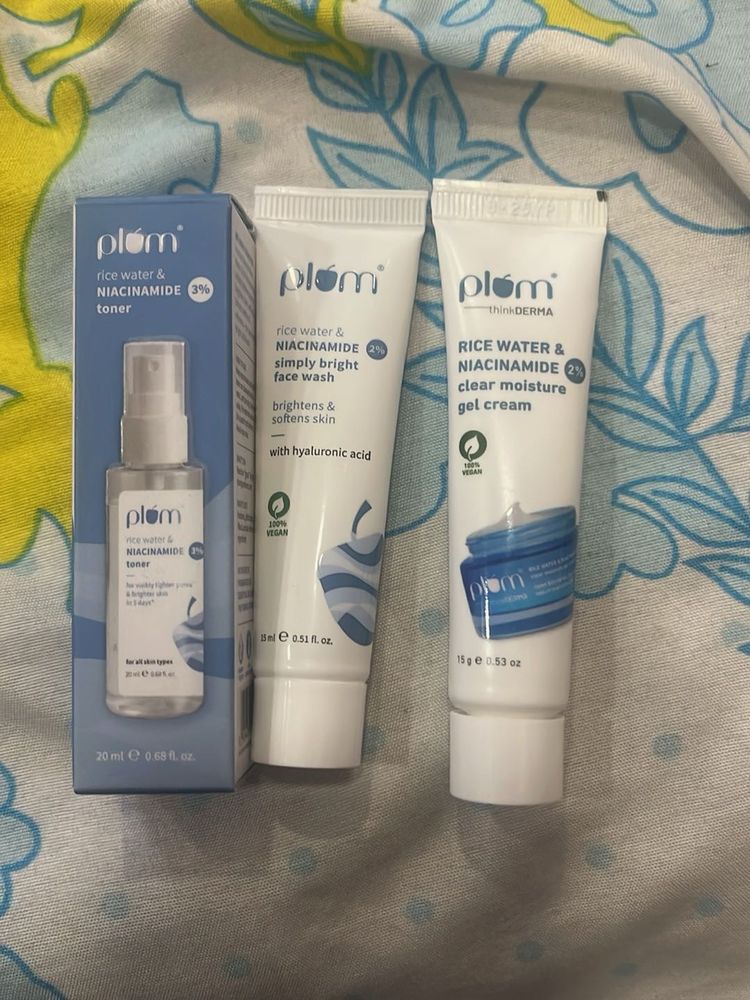 Plum Rice Water &amp; Niacinamide Set