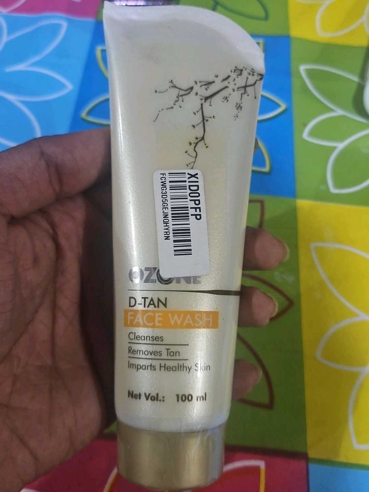 Ozone D-Tan Face Wash