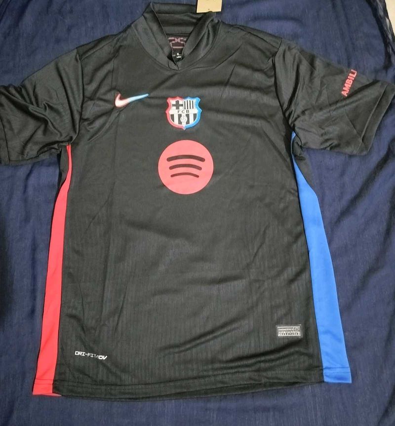 Barcelona Away Kit