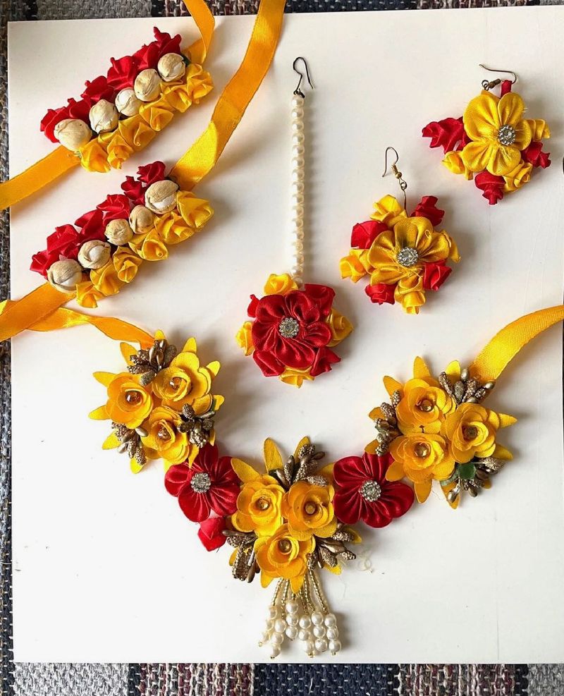 Floral Jewelry Set