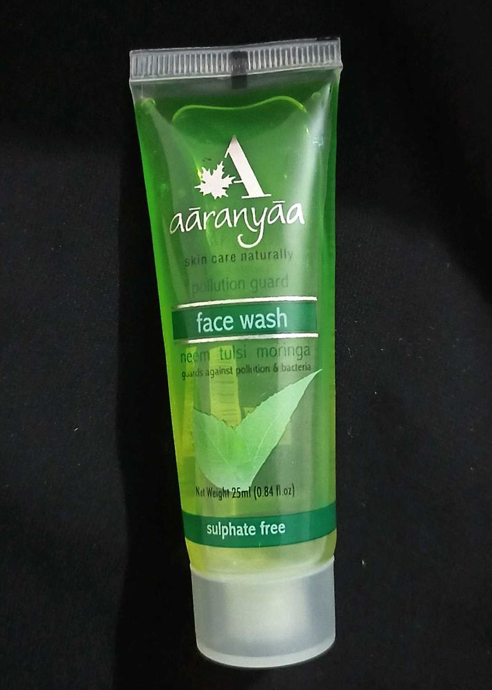 Aaranyaa Face Wash - Neem, Tulsi &amp; Moringa (25ml)