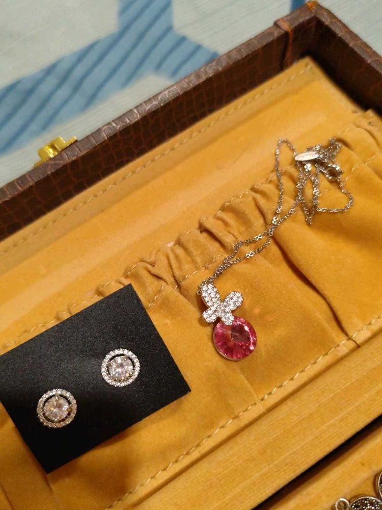 Combo - Swarovski Pendant and Zirconia Studs