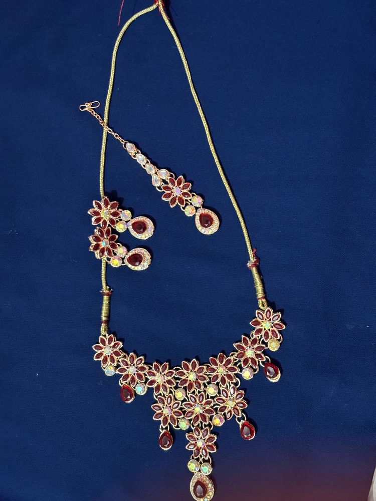 Elegant Floral Jewelry Set