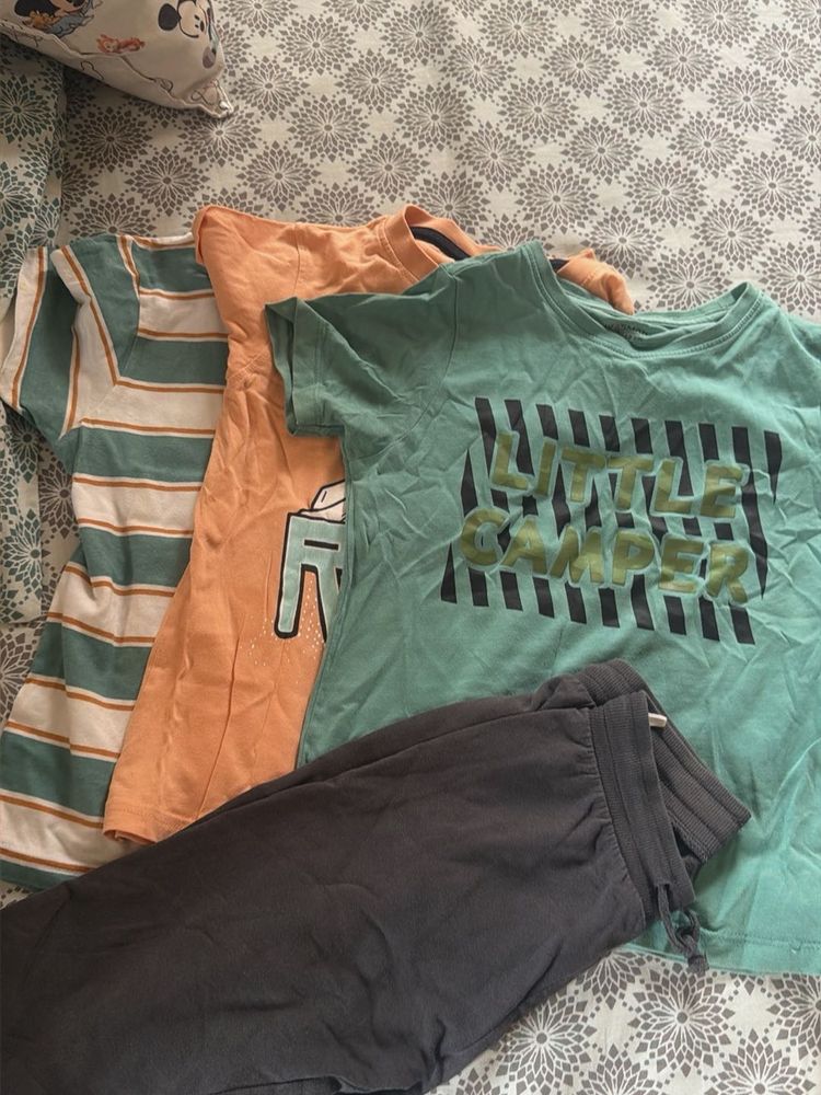 Boys'3 T-Shirt  &amp; Pants Set