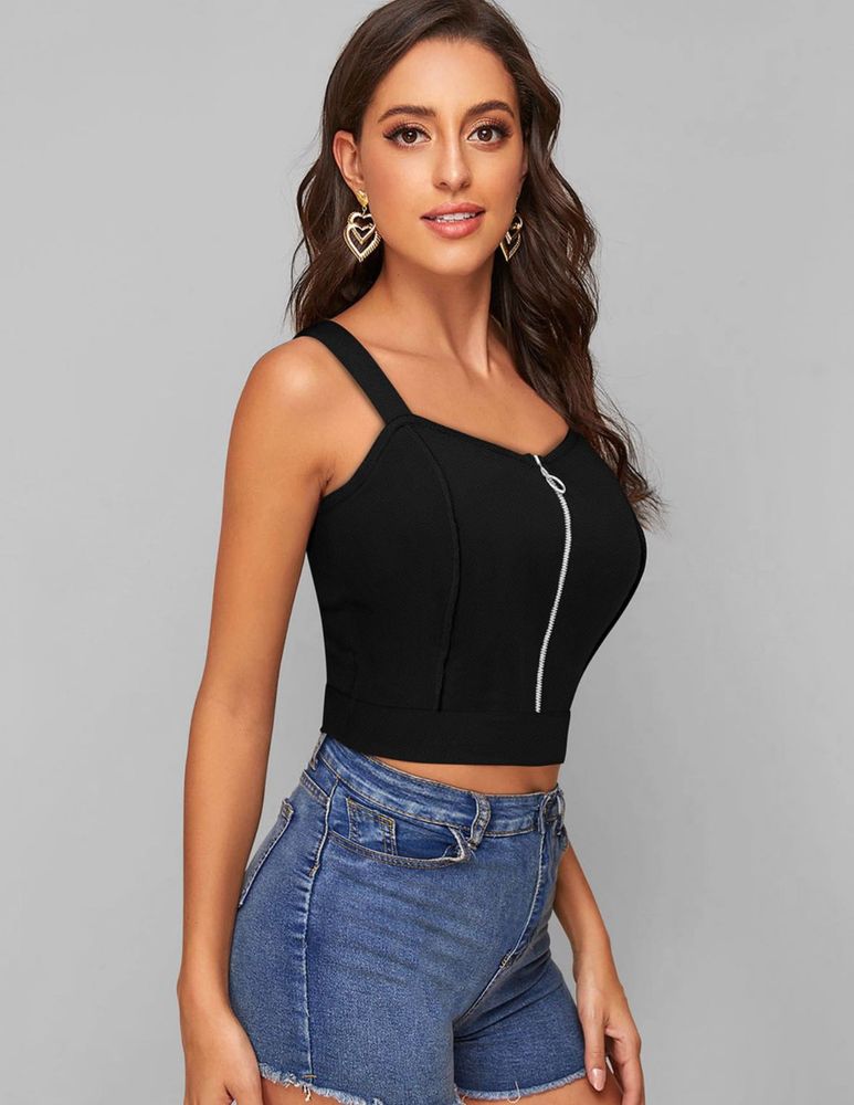 bold basic black top