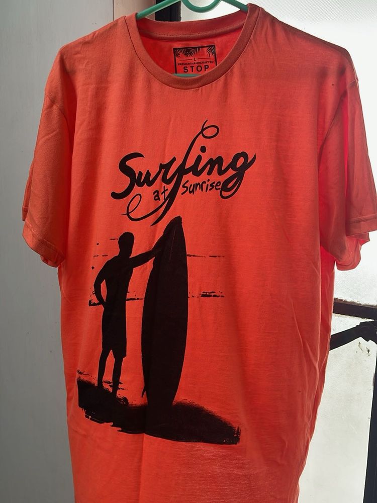 STOP Brand New Peach Vibrent Red T-Shirt