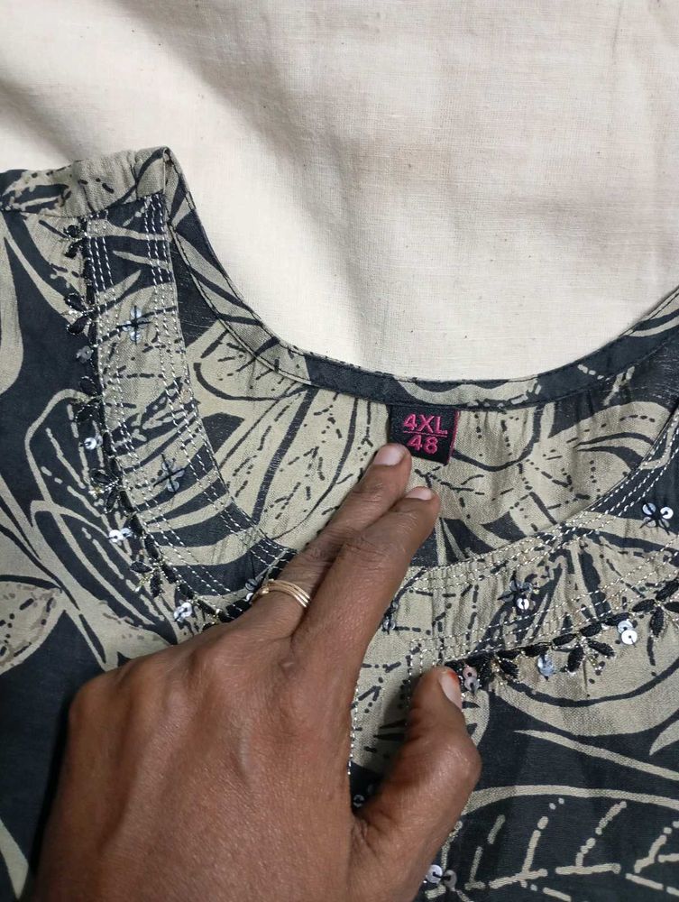 used Floral Print Top