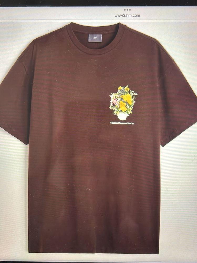h&amp;m set of 2 Graphic Tee Unisex