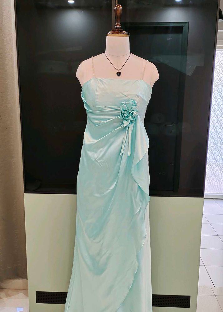 💥Price Drop💥Satin Luxe Cocktail Dress