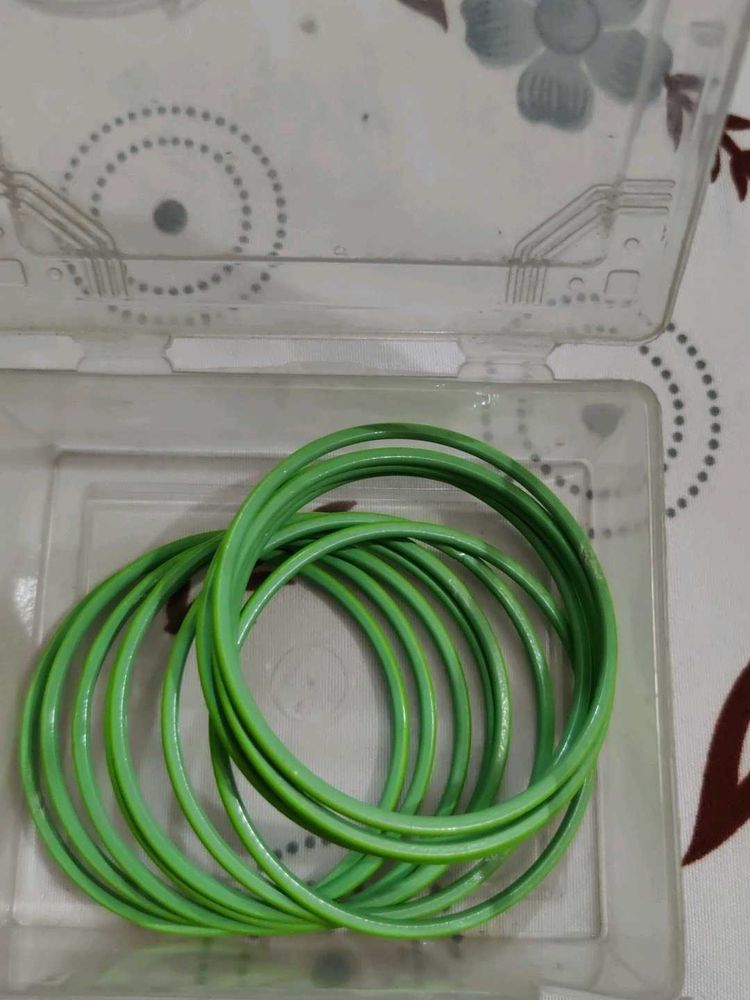 Green Bangles Set