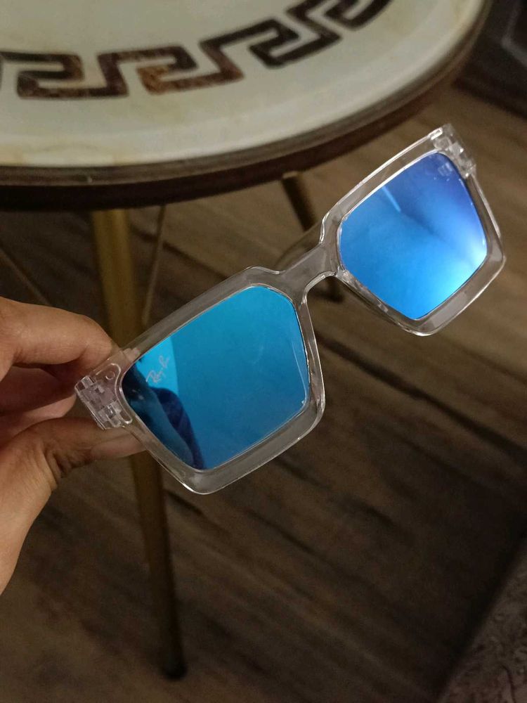 SET OF 2 SUNGLASSES