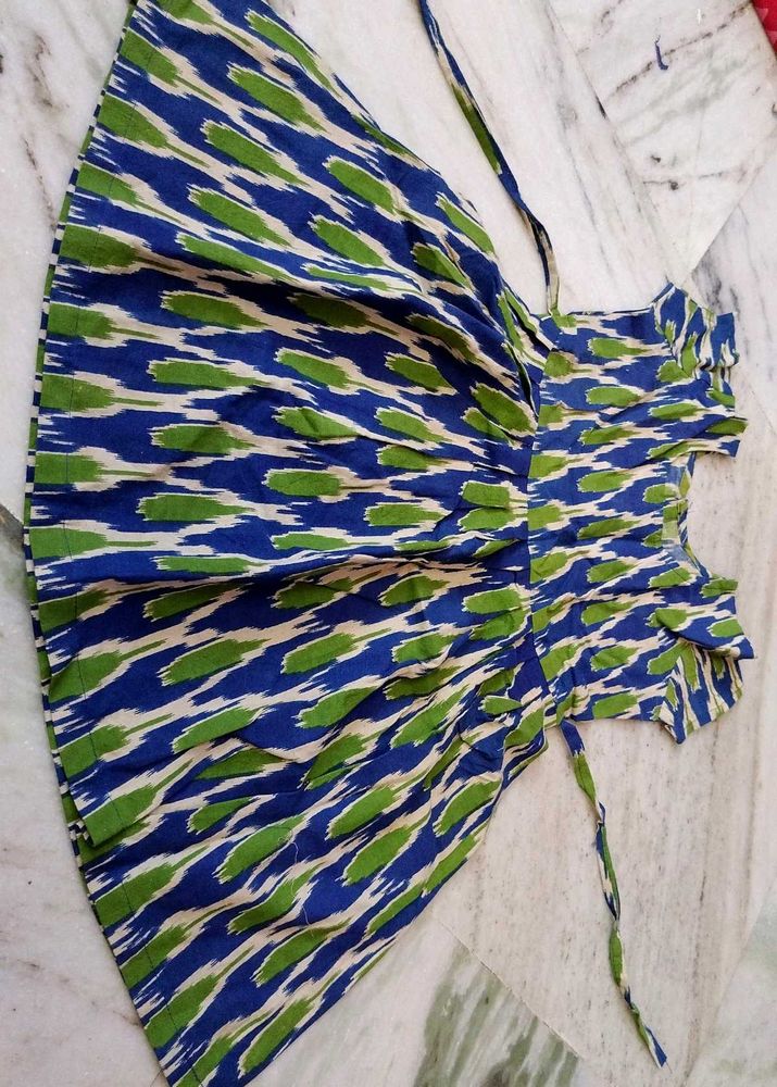 💙💚Ikkat Frock For Kids