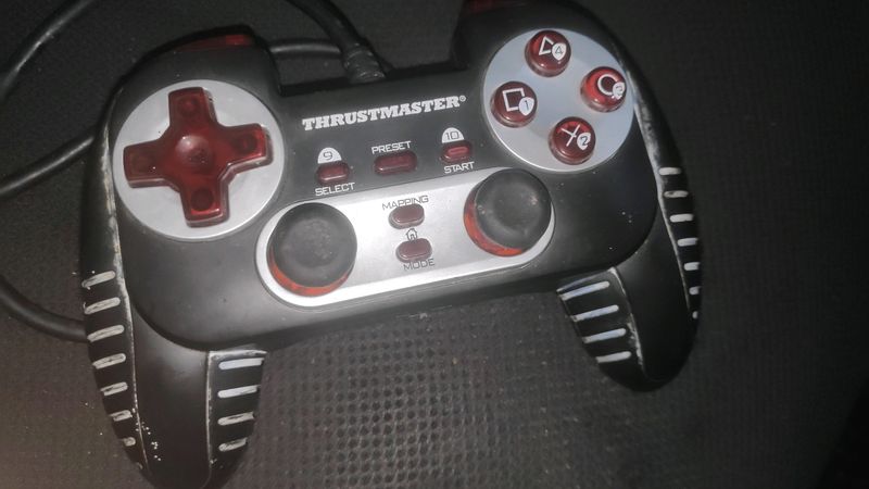 Thrustmaster Controller