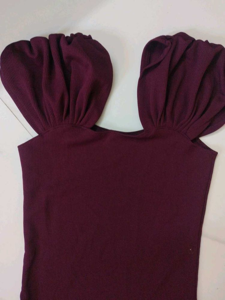 Stylish Maroon Puff Sleeve Top
