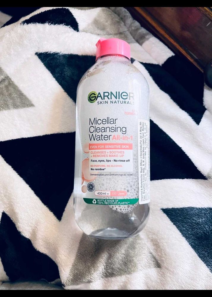 Garnier Micellar Cleansing Water