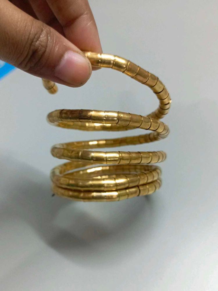 Gold Tone Bangle