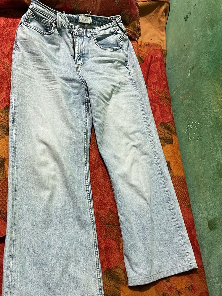Light Wash Wide Leg Jeans