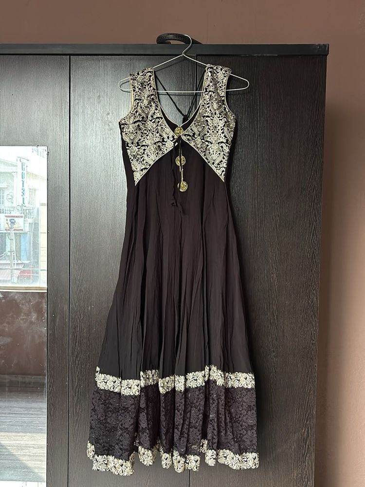 Elegant Anarkali Kurta Set
