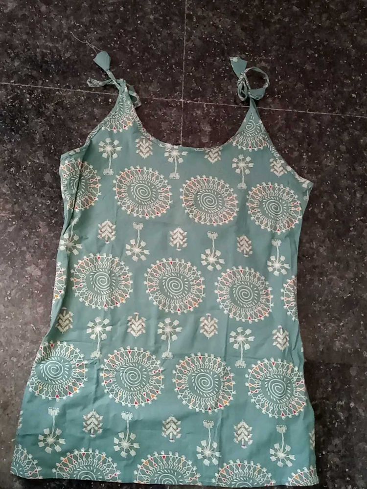 Cute Green Printed Tank Top