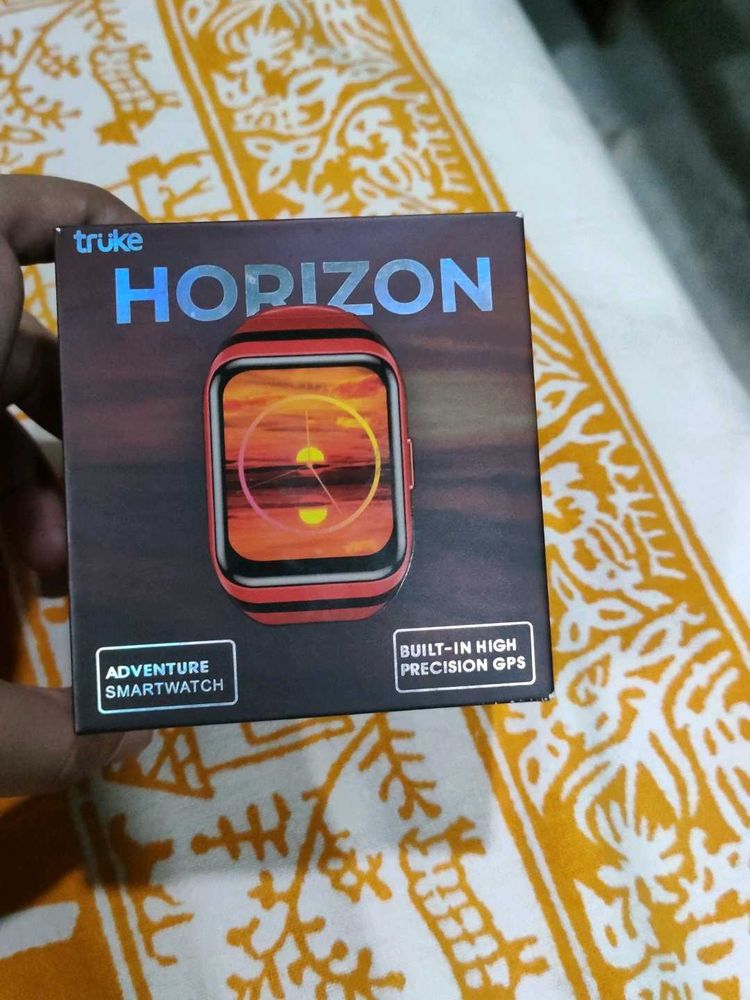 True Horizon Smartwatch