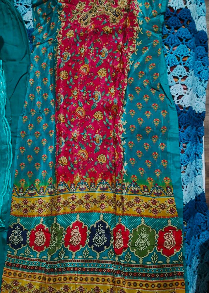 Floral Print Ethnic Kurta Set