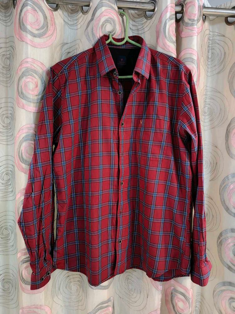 Last Price!!Red and Blue Plaid Long Sleeve Shirt