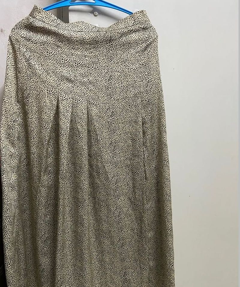 Spotted Print Maxi Skirt