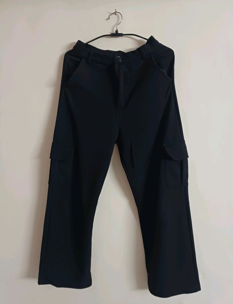 Hight Waist Black Cargo Panto
