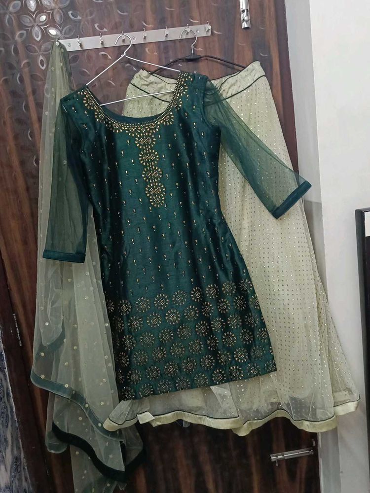 Elegant Green Kurta Set