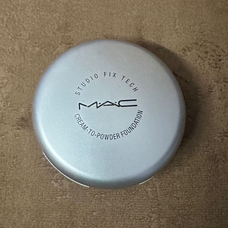 MAC Studio Fix Tech Cream To Powder Foundation