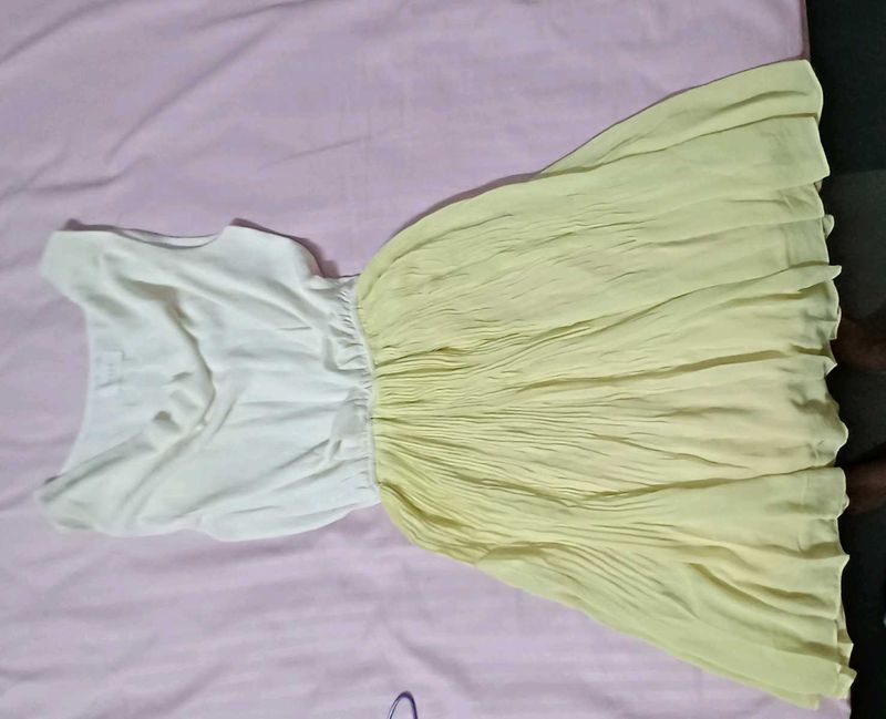 Cute Two-Tone Dress