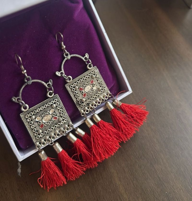 Red Tassel Dangle Earrings