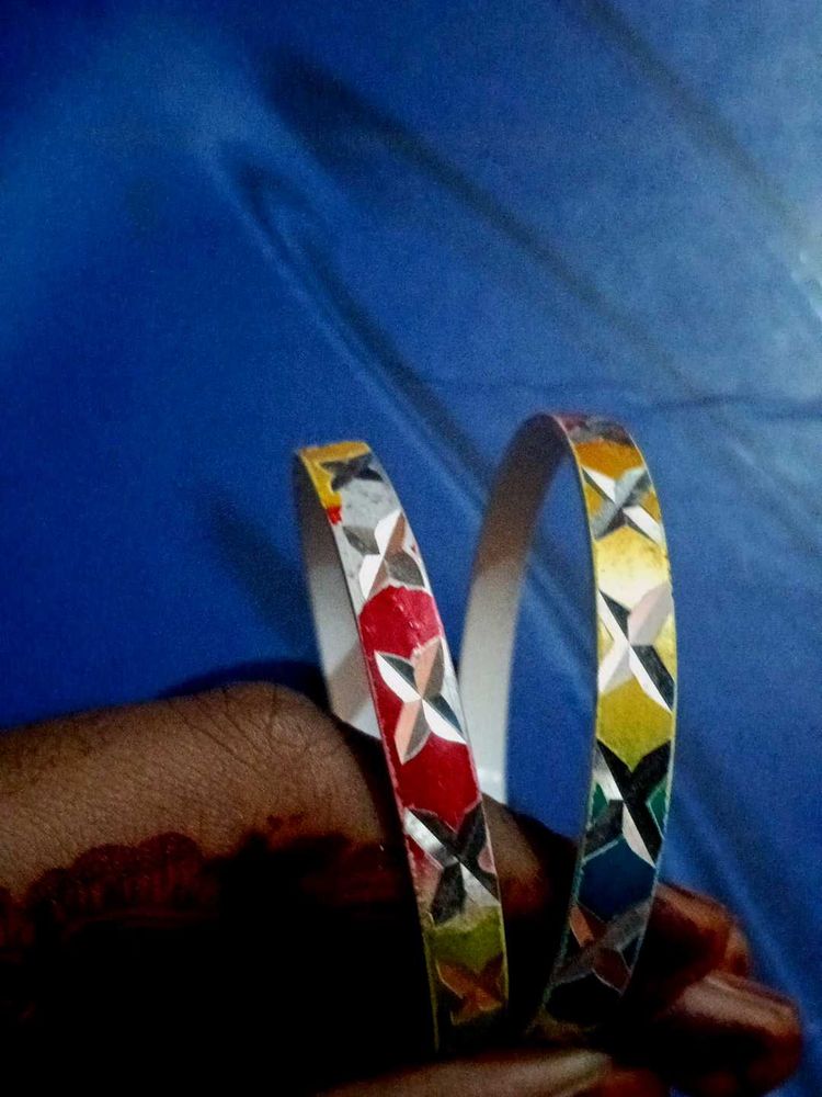 bangles or breclet