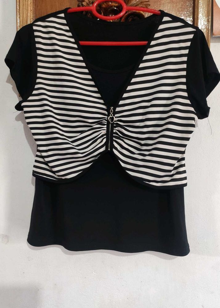 Black And White Stripe Tops