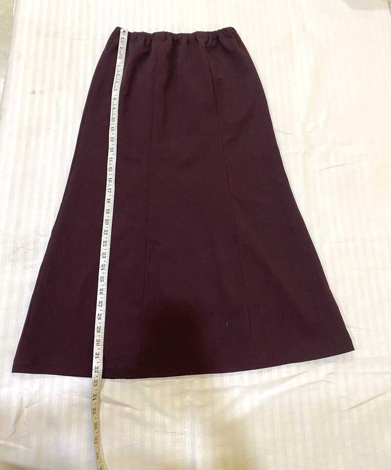 Skirt waist elasticated