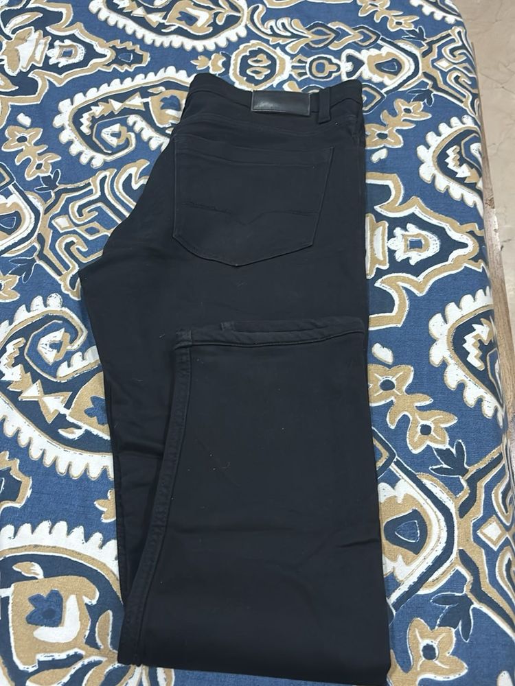 Black Jeans