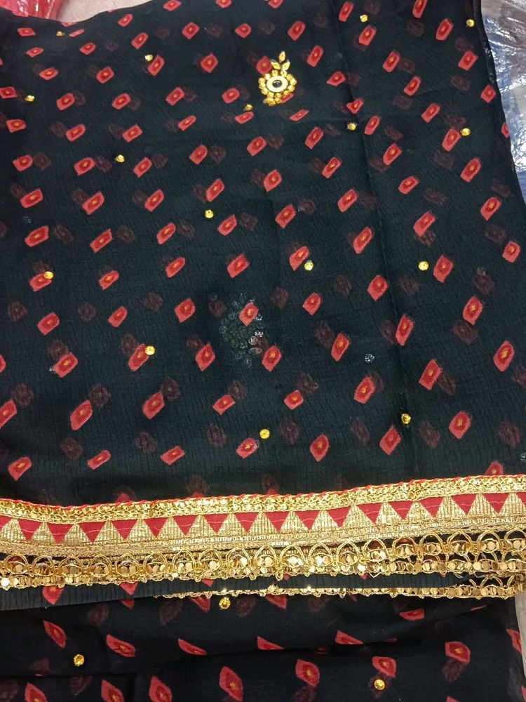 Saree With Blouse Piece