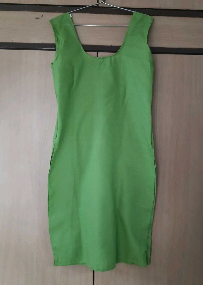 Green Sleeveless Inner For Kurti🍏