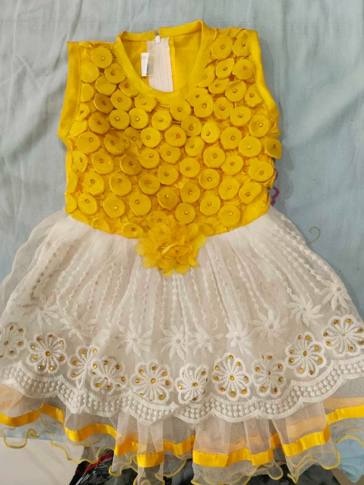 Baby Girl Frock 🖤🩶