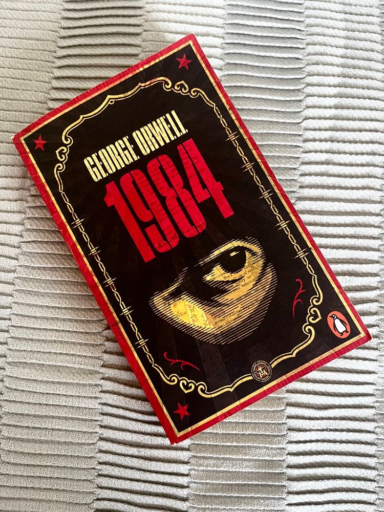 1984 By George Orwell - Paperback