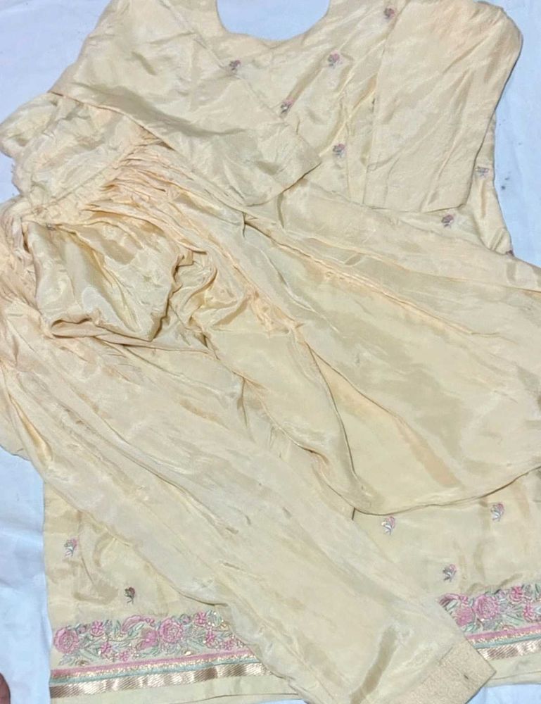 Silk Suit Light Colour Patyali Shalwar