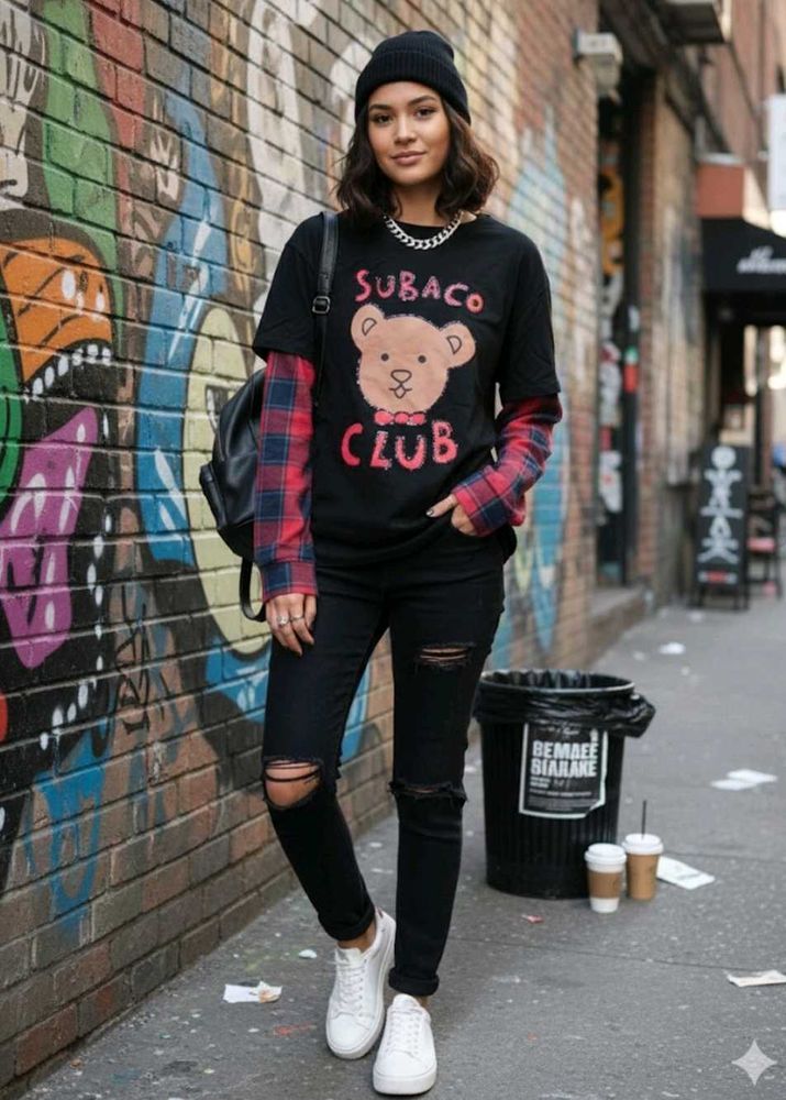 🧸 Trendy 2-in-1 Layered Graphic Tee 🧸🖤