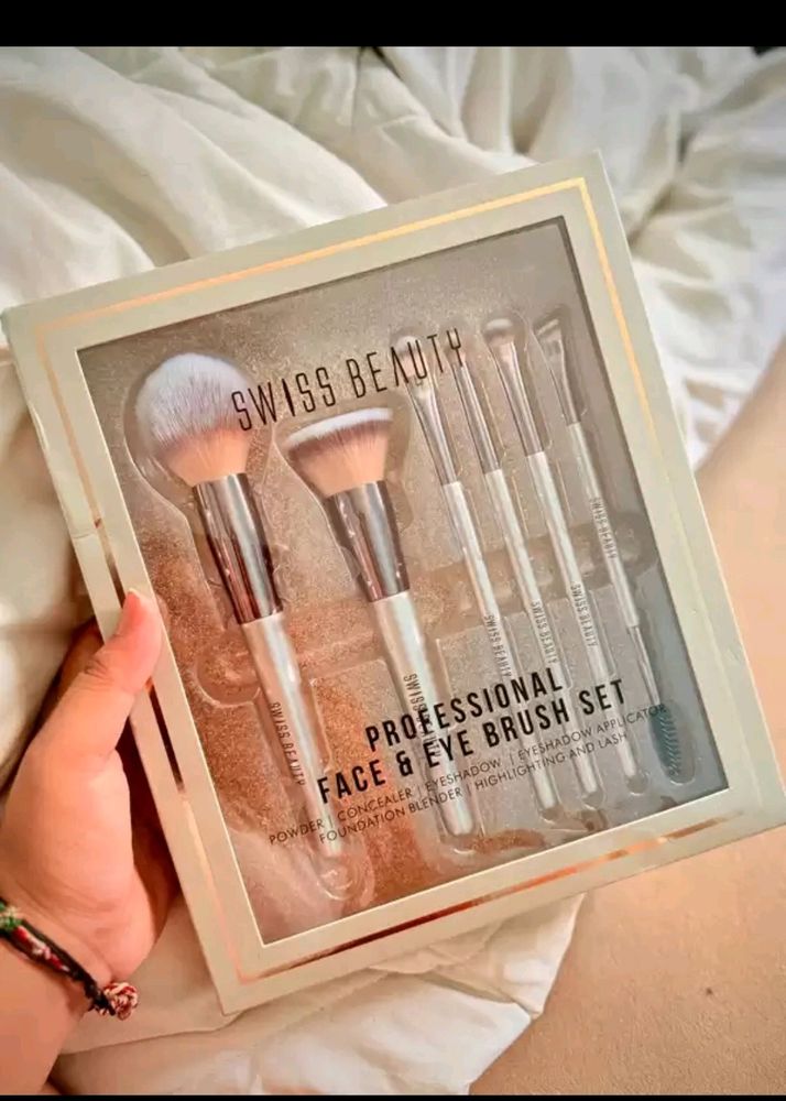 Swiss Beauty Professional Makeup Brush Set